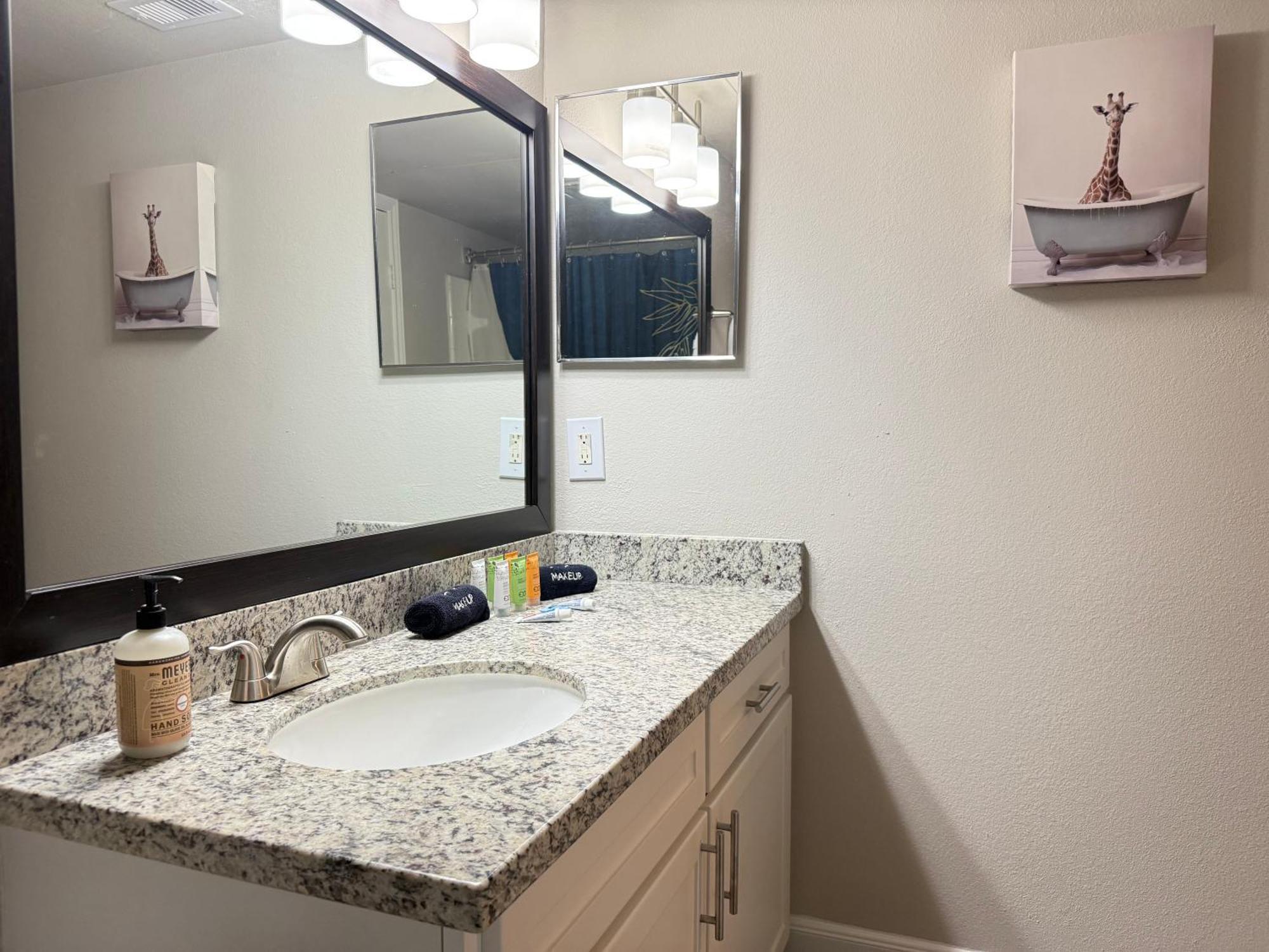 In Medical Center Near Nrg Free Parking *